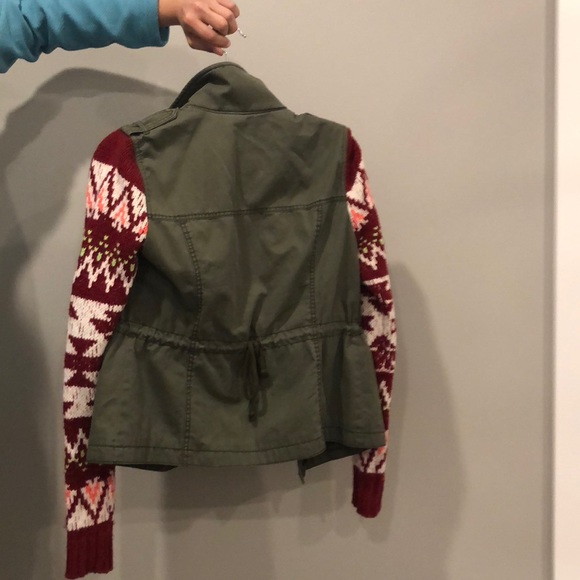 Jacket - Picture 2 of 3